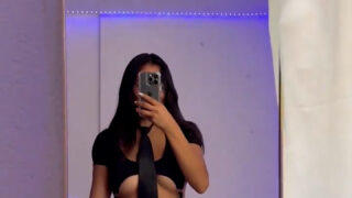 Louisa Castillo show erotic body on mirro – Onlyfans video leaked