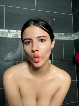 Strawberrytabby Nude shower in bath video leaked
